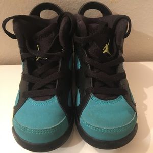 Retro 7 Infant size 8